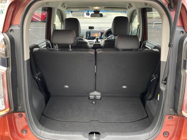 ���i�̂���������ʋ΁A���}���ɏ\���ȉ׎��X�y�[�X���m�ۂ��Ă���܂��B�Z�J���h�V�[�g��|���ƁA�傫�ȉו��̐ύڂ��\�ł���