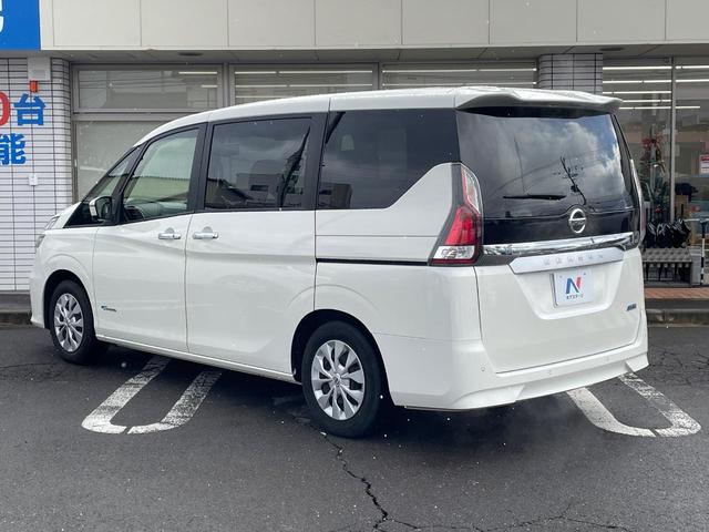 セレナ Ｘ　Ｖセレクション　後席モニター　純正９インチナビ　全周囲カメラ　エマージェンシーブレーキ　プロパイロット　スマートキー　ＬＥＤヘッド　ビルトインＥＴＣ　オートライト　オートエアコン　リアエアコン　Ｂｌｕｅｔｏｏｔｈ（23枚目）