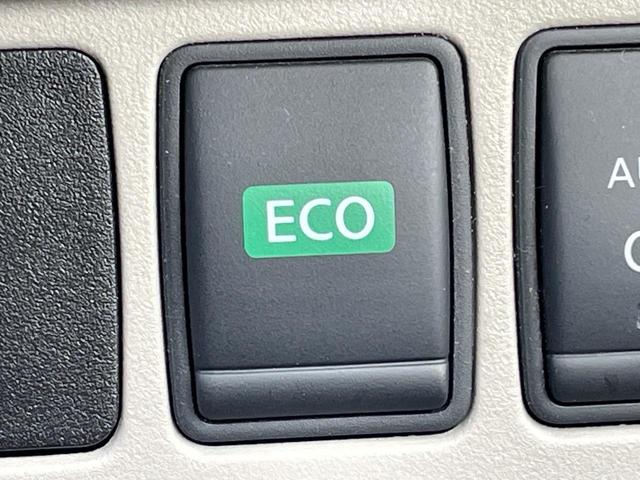 セレナ Ｘ　Ｖセレクション　後席モニター　純正９インチナビ　全周囲カメラ　エマージェンシーブレーキ　プロパイロット　スマートキー　ＬＥＤヘッド　ビルトインＥＴＣ　オートライト　オートエアコン　リアエアコン　Ｂｌｕｅｔｏｏｔｈ（60枚目）