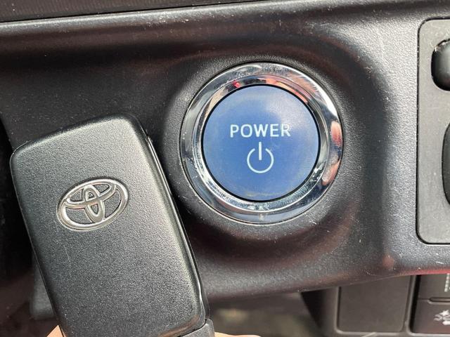 アクア Ｓ　ＳＤナビ　バックカメラ　セーフティセンス　スマートキー　シートヒーター　ＥＴＣ　オートライト　オートエアコン　Ｂｌｕｅｔｏｏｔｈ　ＣＤ　ＤＶＤ再生　フルセグ（6枚目）