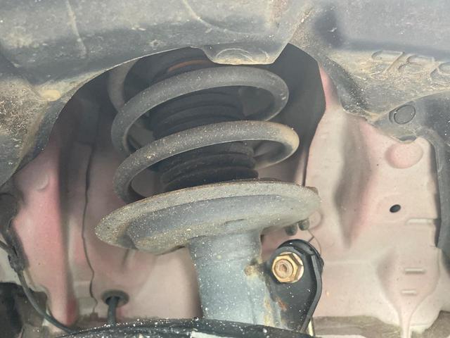 アクア Ｓ　ＳＤナビ　バックカメラ　セーフティセンス　スマートキー　シートヒーター　ＥＴＣ　オートライト　オートエアコン　Ｂｌｕｅｔｏｏｔｈ　ＣＤ　ＤＶＤ再生　フルセグ（20枚目）