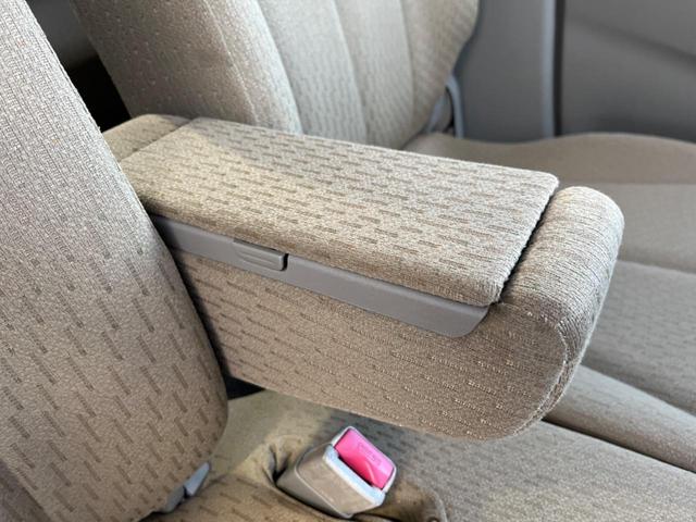 �y�A�[�����X�g�z�^�]���̐g�̂̕��S���y�����Ă����A�[�����X�g�𑕔���