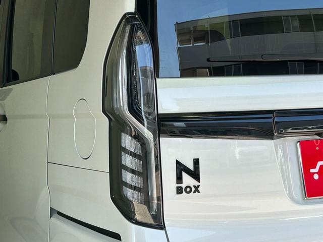 N-BOXカスタム L ナビ(Bluetoothオーディオ付き、CD再生可能) リアカメラ(11枚目)