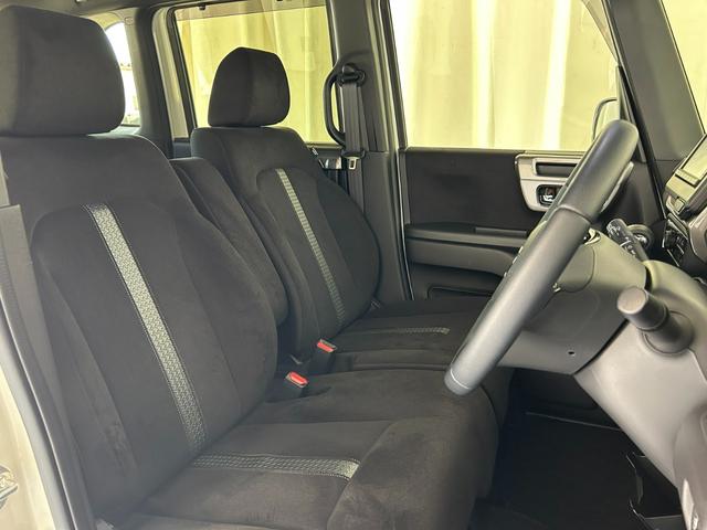 N-BOXカスタム L ナビ(Bluetoothオーディオ付き、CD再生可能) リアカメラ(33枚目)