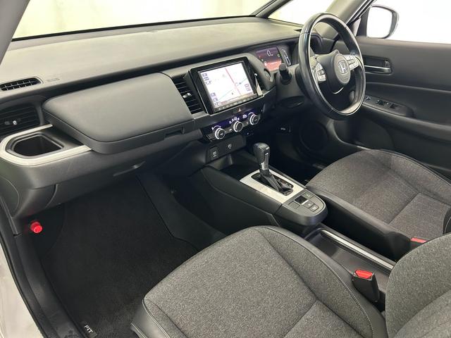 フィット e:HEVホーム ナビ(Bluetoothオーディオ対応) ETC リアカメラ ドラレコ前後(社外品)(37枚目)