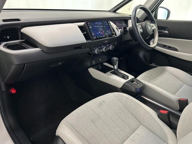 フィット e:HEVホーム ナビ(Bluetoothオーディオ対応) リアカメラ ドラレコ前後 リアカメラアンシン(37枚目)