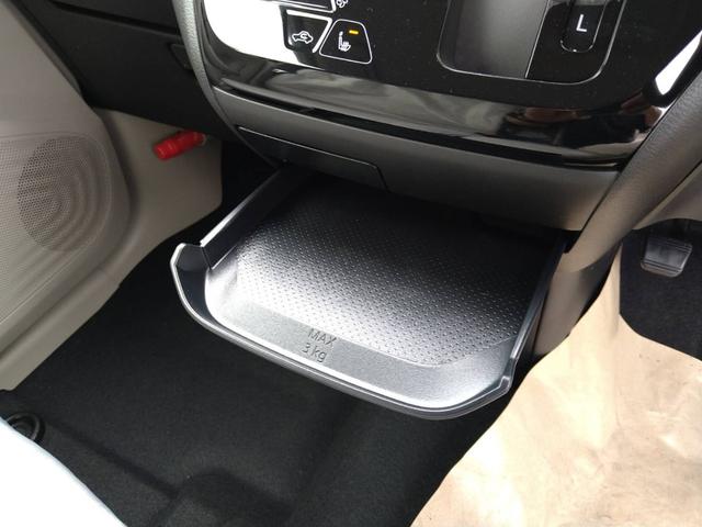 ｅＫワゴン Ｇ　関東仕入　雹害　届け出済み未使用車　衝突軽減ブレーキ　シートヒーター　Ｂカメラ　クリアランスソナー　スマートキー　プッシュスタート　オートエアコン（26枚目）