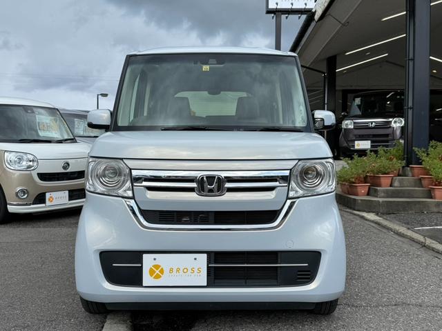 当店では「関東圏」から仕入した錆の少ないお車を多数展示しております。 軽自動車から輸入車まで豊富なラインナップです!