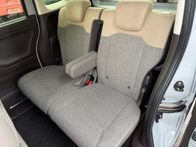 ガラス系コーティングや専門業者による車内清掃抗菌なども行っておりますので当店でお車を買われていない方でも遠慮なくご相談ください★