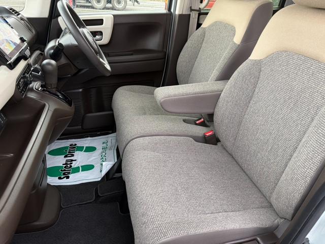 スタッドレスタイヤやオーディオなど中古パーツも販売しております! お探しのパーツありましたらお気軽に相談してください☆