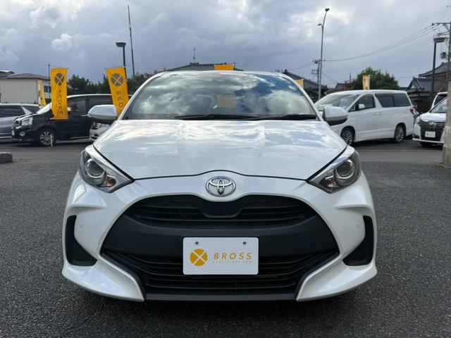 ヤリス Ｘ　関東仕入　ディスプレイオーディオ　Ｂカメラ　Ｂｌｕｅｔｏｏｔｈ　ＥＴＣ　トヨタセーフティセンス　ドラレコ　スマートキー　プッシュスタート（3枚目）