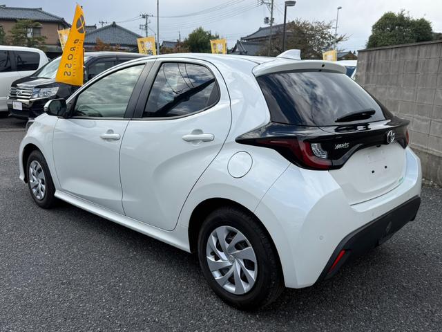 ヤリス Ｘ　関東仕入　ディスプレイオーディオ　Ｂカメラ　Ｂｌｕｅｔｏｏｔｈ　ＥＴＣ　トヨタセーフティセンス　ドラレコ　スマートキー　プッシュスタート（8枚目）