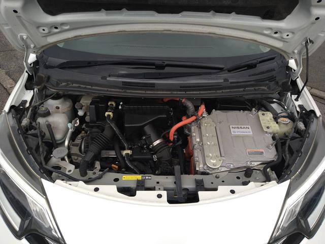 ノート ｅ－パワー　メダリスト　関東仕入　雹害　ナビＴＶ　Ｂカメラ　Ｂｌｕｅｔｏｏｔｈ　アラウンドビューモニター　デジタルインナーミラー　ＥＴＣ　ハーフレザーシート　ＬＥＤヘッドライト　エマブレ　レーンアシスト　クルコン（31枚目）