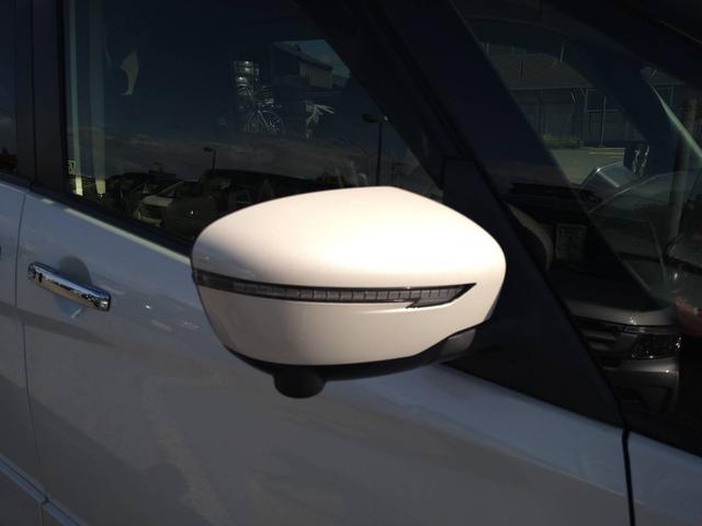 セレナ ハイウェイスター　ＶセレクションＩＩ　関東仕入　雹害　９インチナビＴＶ　Ｂカメラ　Ｂｌｕｅｔｏｏｔｈ　アラウンドビューモニター　エマージェンシーブレーキ　両側電動ドア　ハンズフリーオートスライド　クルーズコントロール　ＬＥＤヘッドライト（11枚目）