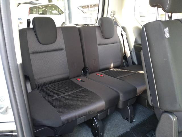 セレナ ハイウェイスター　ＶセレクションＩＩ　関東仕入　雹害　９インチナビＴＶ　Ｂカメラ　Ｂｌｕｅｔｏｏｔｈ　アラウンドビューモニター　エマージェンシーブレーキ　両側電動ドア　ハンズフリーオートスライド　クルーズコントロール　ＬＥＤヘッドライト（21枚目）