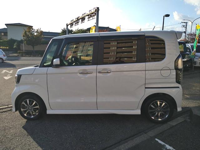 N-BOXカスタム L 関東仕入 雹害 ホンダセンシング ナビTV Bカメラ Bluetooth 両側電動スライドドア クルーズコントロール シートヒーター LEDヘッドライト LEDフォグランプ ドラレコ前後タイプ(8枚目)