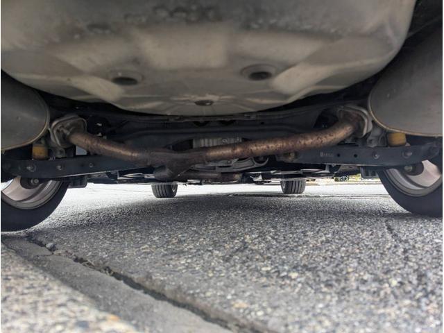 レヴォーグ １．６ＧＴ－Ｓアイサイト　関東仕入　アイサイトバージョン３　ナビＴＶ　Ｂカメラ　ＥＴＣ　純正１８インチアルミ　パワーシート　ディスチャージヘッドライト　クルーズコントロール　フォグライト　電子パーキング（26枚目）