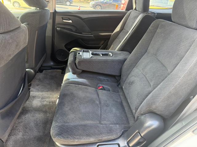 オデッセイ Ｍエアロパッケージ　自社買取　ナビＴＶ　Ｂカメラ　ＥＴＣ　エアロ　ディスチャージヘッドライト　フォグライト　スペアキー　７人乗り（16枚目）