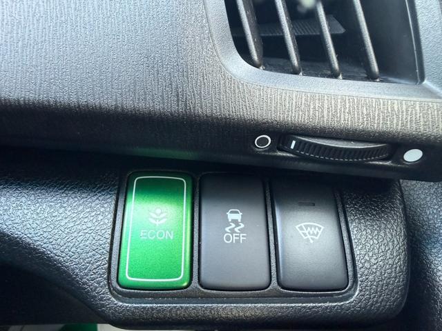 オデッセイ Ｍエアロパッケージ　自社買取　ナビＴＶ　Ｂカメラ　ＥＴＣ　エアロ　ディスチャージヘッドライト　フォグライト　スペアキー　７人乗り（23枚目）