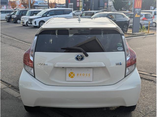 アクア Ｇ　関東仕入　雹害　トヨタセーフティセンス　ナビＴＶ　Ｂカメラ　Ｂｌｕｅｔｏｏｔｈ　クルーズコントロール　ドライブレコーダー　スマートキー　プッシュスタート（6枚目）