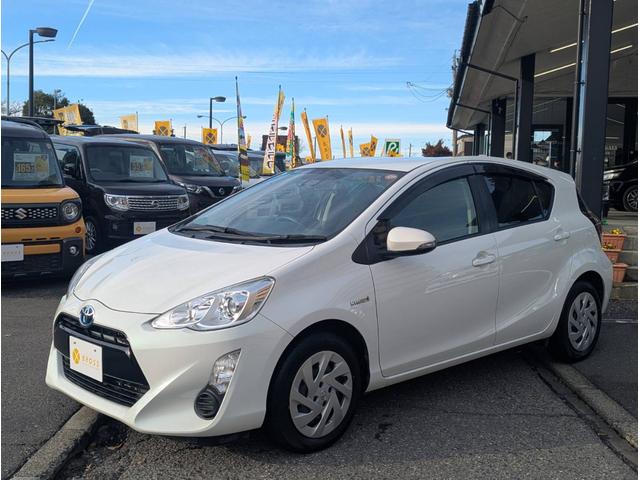 アクア Ｇ　関東仕入　雹害　トヨタセーフティセンス　ナビＴＶ　Ｂカメラ　Ｂｌｕｅｔｏｏｔｈ　クルーズコントロール　ドライブレコーダー　スマートキー　プッシュスタート（9枚目）