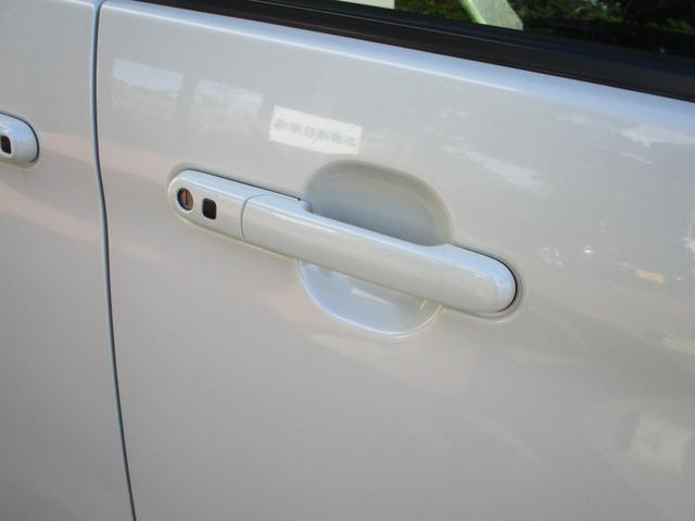 ソリオバンディット DJE ナビ ETC スマートキー 両側電動スライドドア ドアバイザー オートライト オートエアコン 純正アルミホイール フロントフォグランプ(12枚目)