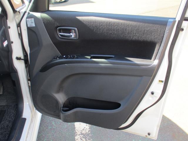 ソリオバンディット DJE ナビ ETC スマートキー 両側電動スライドドア ドアバイザー オートライト オートエアコン 純正アルミホイール フロントフォグランプ(44枚目)