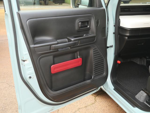 スペーシア ハイブリッドＧ　両側スライドドア　ＣＤデッキ　オートエアコン　オートライト　スマートキー　プッシュスタート　アイドリングストップ　横滑り防止　パワーウインドウ／電動ドアミラー（26枚目）