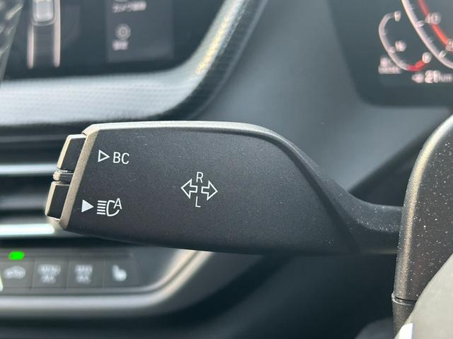 １シリーズ １１８ｄ　プレイ　エディションジョイ＋　純正ナビ・Ｂｌｕｅｔｏｏｔｈ・バックモニター・ＥＴＣ・メモリー付きパワーシート・電動バックドア・前席シートヒーター・レザーシート・オートライト・ＬＥＤヘッドライト・純正アルミホイール（16枚目）