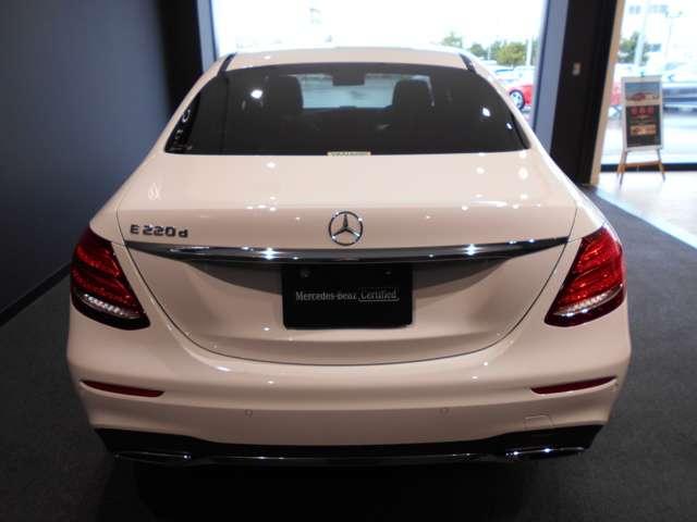 E220d アバンギャルド AMGライン ディーゼルターボ(3枚目)