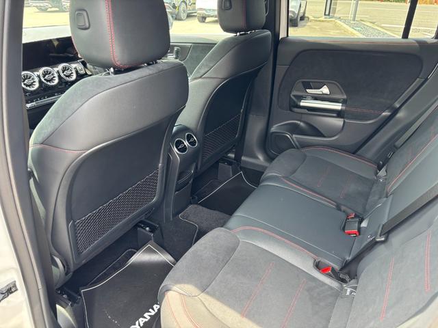 ＧＬＡクラス ＧＬＡ１８０　ＡＭＧラインパッケージ（17枚目）