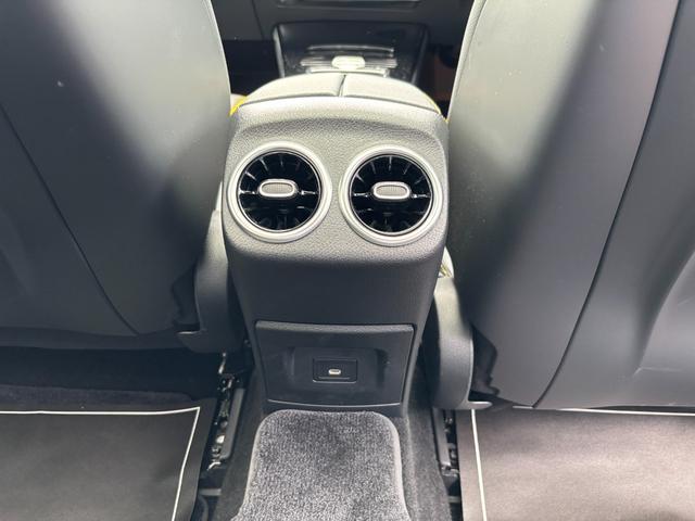 ＣＬＡクラス ＣＬＡ４５　Ｓ　４マチック＋　４ＷＤ　ＡＭＧパフォーマンスパッケージ（20枚目）