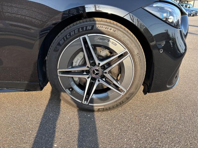 Ｃクラス Ｃ２００　４マチックアバンギャルド　ＡＭＧライン　（ＩＳＧ搭載モデル）　４ＷＤ（23枚目）