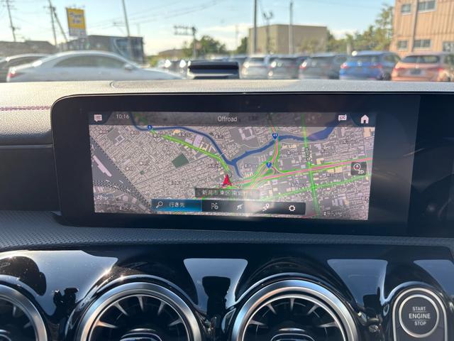 ＣＬＡクラス ＣＬＡ２００ｄ　ＡＭＧライン　ディーゼルターボ　パノラミックスライディングルーフ（12枚目）