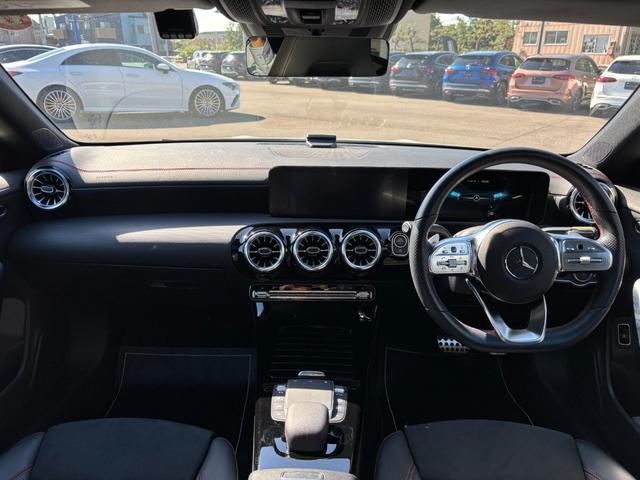 ＣＬＡクラス ＣＬＡ２００ｄ　ＡＭＧライン　ディーゼルターボ　パノラミックスライディングルーフ（21枚目）
