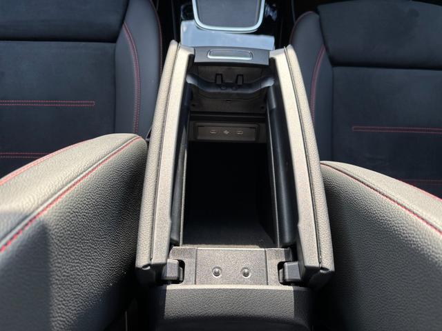 CLAクラス シューティングブレーク CLA200d シューティングブレークAMGラインP ディーゼルターボ MP202501 コンフォートパッケージ(23枚目)
