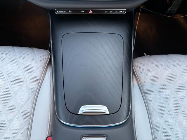 Ｅクラス Ｅ２００　アバンギャルド　ＡＭＧラインパッケージ　（ＩＳＧ搭載モデル）　ＭＰ２０２４０１　レザーエクスクルーシブパッケージ　デジタルインテリアパッケージ　アドバンスドパッケージ（20枚目）