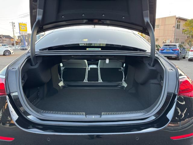 Ｅクラス Ｅ２００　アバンギャルド　ＡＭＧラインパッケージ　（ＩＳＧ搭載モデル）　ＭＰ２０２４０１　レザーエクスクルーシブパッケージ　デジタルインテリアパッケージ　アドバンスドパッケージ（36枚目）