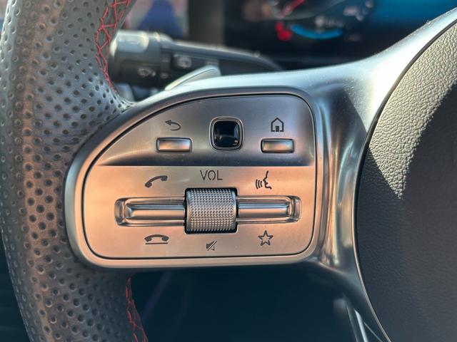 ＧＬＡクラス ＧＬＡ２００ｄ　４マチック　ＡＭＧライン　ディーゼルターボ　４ＷＤ　ナビゲーションパッケージ（10枚目）