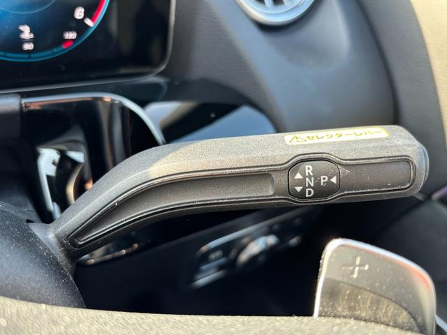 ＧＬＡクラス ＧＬＡ２００ｄ　４マチック　ＡＭＧライン　ディーゼルターボ　４ＷＤ　ナビゲーションパッケージ（13枚目）