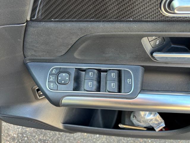 ＧＬＡクラス ＧＬＡ２００ｄ　４マチック　ＡＭＧライン　ディーゼルターボ　４ＷＤ　ナビゲーションパッケージ（17枚目）