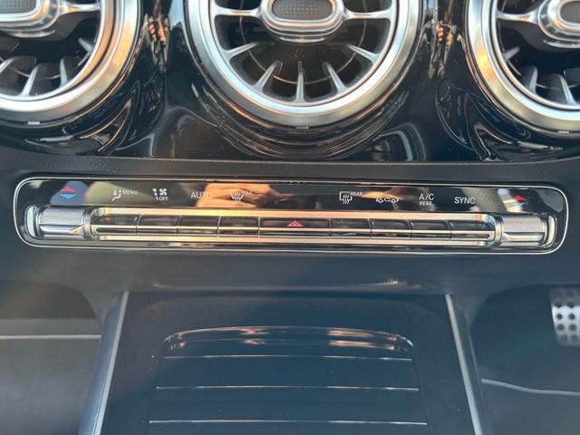 ＧＬＡクラス ＧＬＡ２００ｄ　４マチック　ＡＭＧライン　ディーゼルターボ　４ＷＤ　ナビゲーションパッケージ（26枚目）