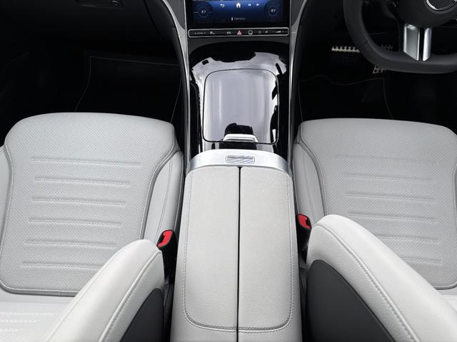 GLC GLC220d4マチッククーペAMGラインパッケージ (ISG) ディーゼルターボ 4WD MP202501 パノラミックスライディングルーフ(34枚目)