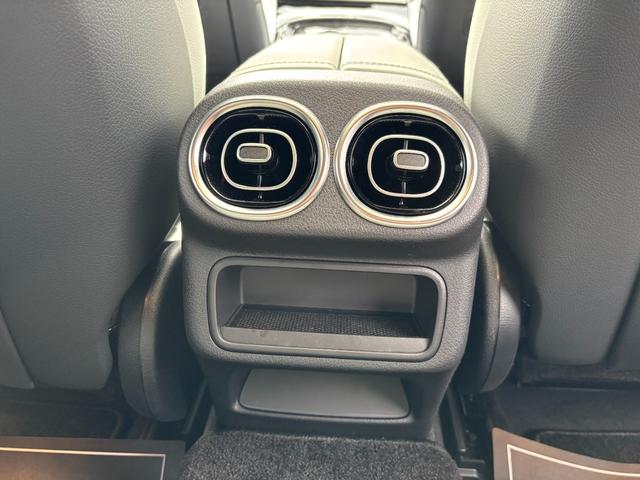 GLC GLC220d4マチッククーペAMGラインパッケージ (ISG) ディーゼルターボ 4WD MP202501 パノラミックスライディングルーフ(44枚目)