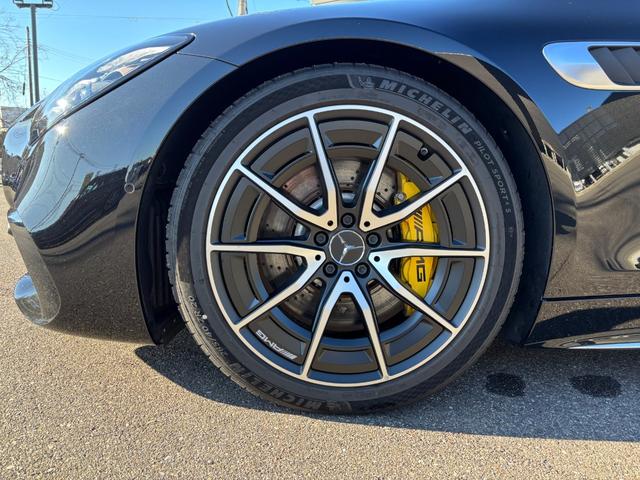 左フロントタイヤです。