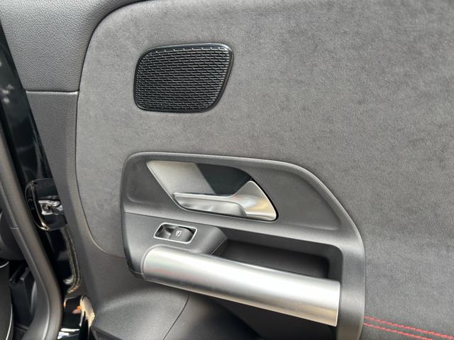 ＧＬＡクラス ＧＬＡ３５　４マチック　４ＷＤ　ＭＰ２０２５０２　パノラミックスライディングルーフ（42枚目）