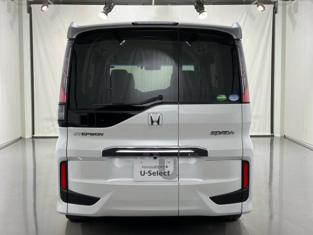 ステップワゴンスパーダ スパーダホンダセンシング　いまコレ＋新品マットＭナビＲカメラドラレコＥＴＣ　ＰＣＳ　オートクルーズ　スマートキー＆プッシュスタート　ＥＴＣ装備　横滑り防止機能　ＬＥＤヘッドライ　バックカメ　地デジチューナー　ＵＳＢ接続　イモビ（13枚目）