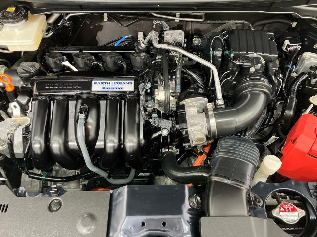 シャトル ハイブリッドＺホンダセンシング　いまコレ＋新品マットＭナビＲカメラＥＴＣＬＥＤ　衝突軽減Ｂ　ＬＥＤライト　Ｂカメラ　前席シートヒーター　イモビ　クルコン　ＤＶＤ　Ｓキー　地デジ　パワーウィンドウ　オートエアコン　パワーステアリング（22枚目）