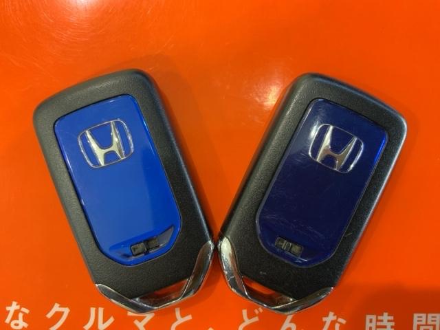 フィットハイブリッド Ｌパッケージ　低速域衝突軽減ブレーキＭナビＲカメラＥＴＣ　地デジフルセグＴＶ　ＥＣＯＮ　エアバック　盗難防止　オートクルーズコントロール　横滑り防止システム　バックカメラ付き　スマートキー　ＡＡＣ　ナビ・ＴＶ（41枚目）