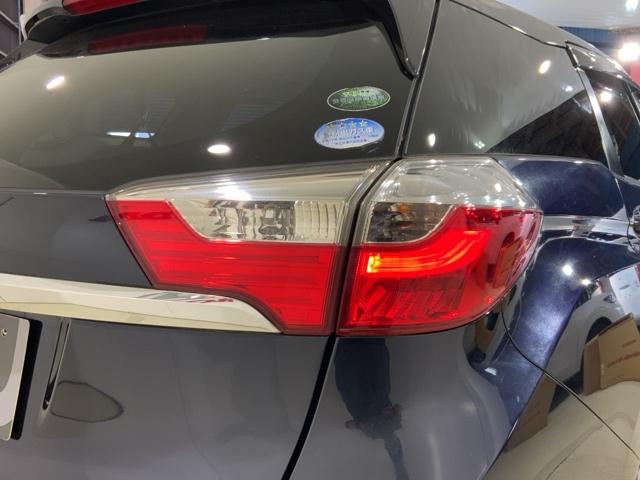 シャトル Ｇ　ＭナビＲカメラＥＴＣスマートキーＬＥＤライト　ＬＥＤヘッドランプ　横滑り防止装置　オートエアコン　パワーステアリング　ＥＴＣ車載器　ＤＶＤ再生　ダブルエアバッグ　キーレス　アイドリングストップ　ＡＢＳ（16枚目）